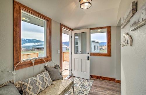 Bonanza House | Secluded Bonanza Home w/Antique Furnishings