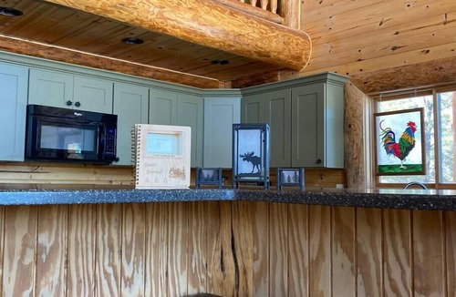 Greer Cabin | Secluded Greer Ranch Retreat