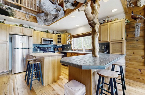 New Meadows House | Secluded New Meadows Cabin Near Hot Springs