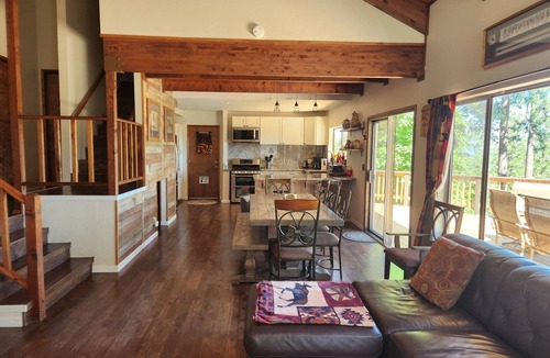 Twain Harte House | Secluded Woodland Escape Views Close to Ski