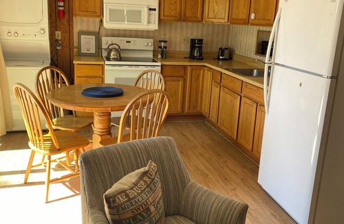 Wishon Cabin | Serene 2-bedroom cabin in Wishon perfect for a getaway