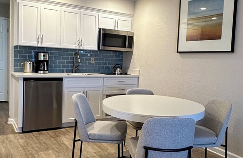 Rio del Mar Condo | Serene condo at Seascape Beach Resort