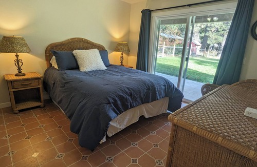 Cedar Ridge House | Serene Farmhouse with Pond & Forest View in Beautiful Grass Valley