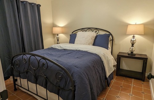 Cedar Ridge House | Serene Farmhouse with Pond & Forest View in Beautiful Grass Valley