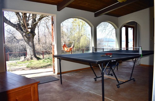 Lakeport House | Serene lake house in Lands End