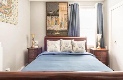 Claremont House | Serene Private Suite Patio Upscale Berkeley