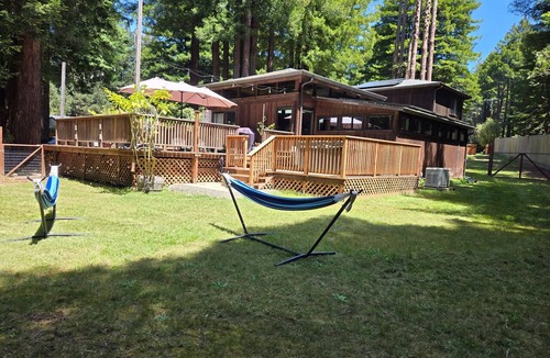Fort Bragg House | Serenity Grove - A peaceful redwood Hideaway