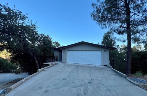 Oak Shores House | Serenity Shores Lakefront Home