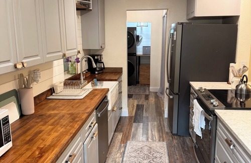 Klamath Falls House | Shady Pine Haven- Cozy Mountain side 3 bedroom house in charming Klamath Falls