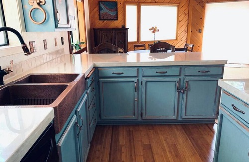 Truckee Apartment | Shoes-Off Chalet | *NEW* Platinum Saltwater Spa | Tahoe Truckee Vacation Rentals