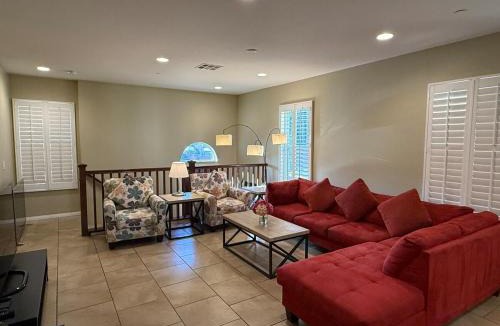 Arcadia Villa | Shopping at Arcadia Mall, Homes, School District, Comfortable Home on Huntington Road