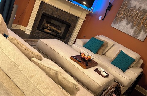 Marion House | Short and long term rental. Less than 10 minutes from downtown Memphis , TN