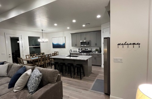 Washington House | Sienna Hills Retreat 4 bedroom home near Zions