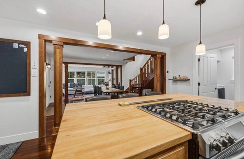 Twain Harte House | Sierra Mountain House ~ Hot tub, King bed