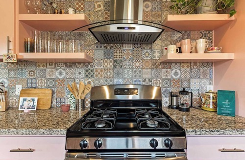 Silver Lake House | Silver Lake Cottage in the Garden Hideaway