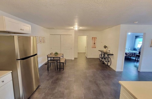 Kellogg Condo | SilverStrike Condos Convenient Comfortable and Affordable. Close to Gondola.