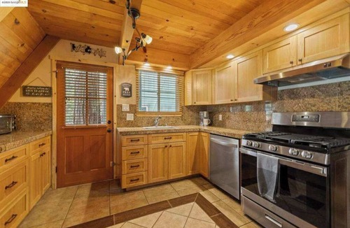 Mi-Wuk Village House | Singing Pines - Cozy Mountain Getaway