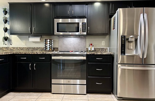 Chandler House | Single-Level Gem with Pool & Garage Near Downtown