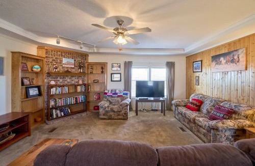 Rodeo House | Sky Islands Retreat in Rodeo w/Mountain Views!