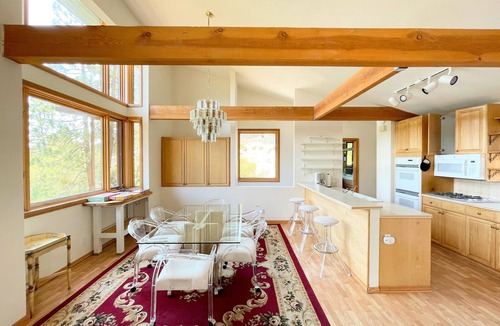 Fern Valley House | Sky Ridge - hilltop cabin with stunning views