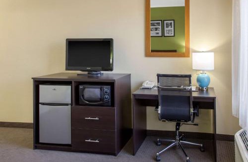 Oildale Hotel | Sleep Inn & Suites Bakersfield North