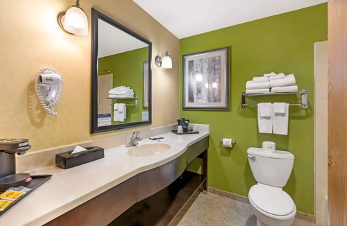 Redmond Hotel | Sleep Inn & Suites Redmond