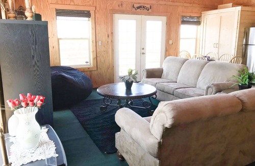 Duchesne Cabin | Sleeps 10 Discover serenity in our 3-bedroom cabin near Duchesne