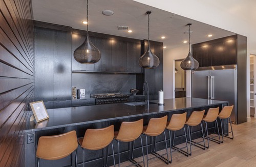 St. George House | Sleeps 20, Pool w/Slide & Spa, Theatre, Outdoor Kitchen