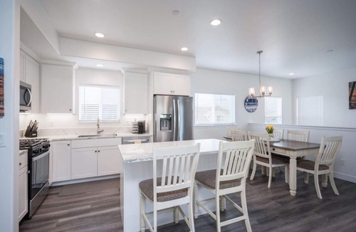 Oceano House | Sleeps 22! Two Houses! Game Rooms!