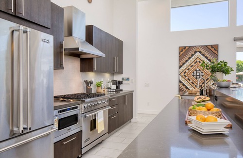 La Quinta Villa | Sleeps 28, Putting Green, Bocce Ball, Near Coachella | Polo Villas Sol