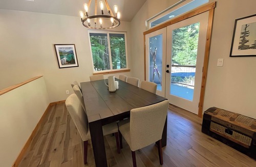 Snoqualmie Pass Cabin | Snoqualmie cabin and sanua - 5 mins to skiing