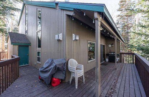 Brian Head Apartment | Snowshoe 2B- Navajo Ski In/Out Family Getaway