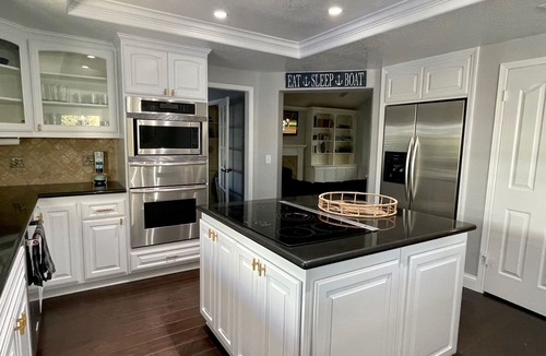 Canyon Lake House | SoCal Lake House Getaway With Private Pool & Lake Access