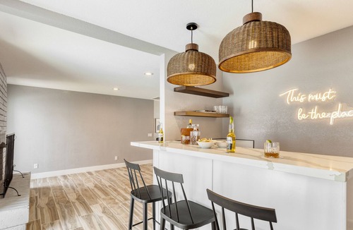 Avant House | Sol House by AvantStay | Backyard Oasis 20mins from Scottsdale