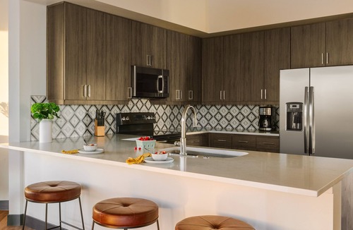Tempe Apartment | Sonder at Mill Ave | Three-Bedroom Apartment w/Balcony