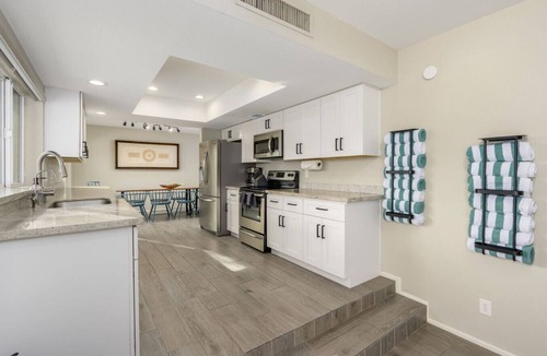 Glendale House | Sonoran Luxe Oasis: FREE HeatedPool-HotTub-Mister