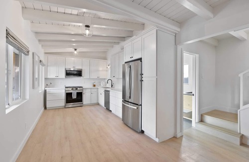 Lakeside Park Ski Chalet | South Lake Chalet