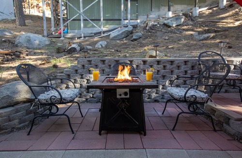 Upper Kingsbury House | South Lake Tahoe Corporate Housing and Mid-Term Rental