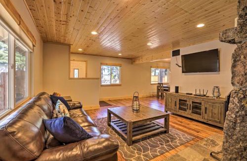 Country Club Estates House | South Lake Tahoe Cabin ~ 7 Mi to Ski Resort!