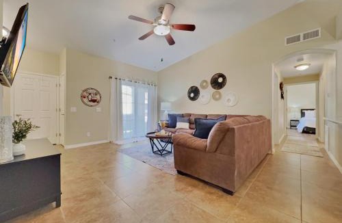 Parkwood Ranch House | Southern #3116 Mesa