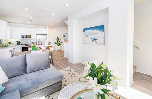 Arcadia House | Southern California 4BR Oasis｜Peaceful Patio｜Pet-Friendly｜Move-In Ready #41034