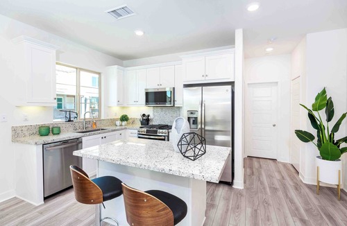 Arcadia House | Southern California 4BR Oasis｜Peaceful Patio｜Pet-Friendly｜Move-In Ready #41034