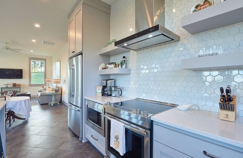 Newberg House | Southfield Cottage: A Perfect Wine Country Stay!
