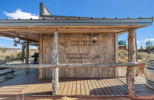 Fredonia Cabin | Southwest Silo Stay- 1 Bedroom Near Zion & Bryce