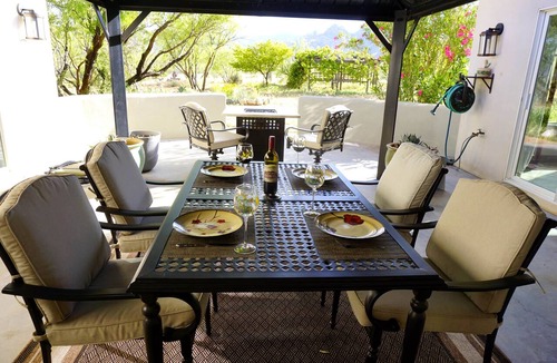 Cochise House | Spacious 2BR Getaway w/Hot Tub