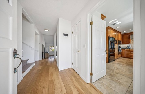 San Marin House | Spacious 4-bedroom house in brilliant Novato with Mountain View