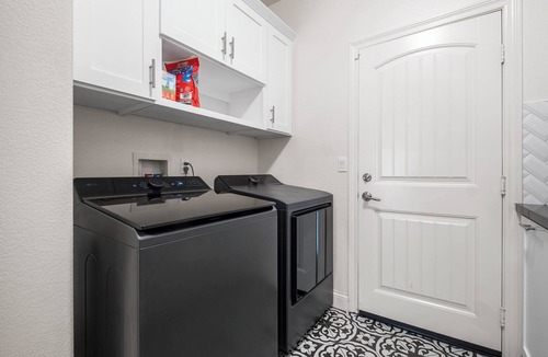 Victorville House | Spacious 4-bedroom house in serene Victorville with WiFi, AC