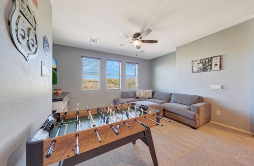 Estrella Mountain Ranch House | "Spacious 5BR Estrella Home, Pool Table, Heated Pool & Spa/Family & Groups"