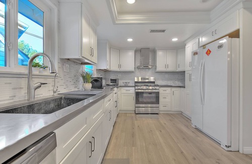 Arcadia House | Spacious 5BR Family Home in Arcadia｜Sleeps 12｜Near Pasadena & DTLA｜Free Parking