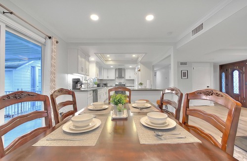 Arcadia House | Spacious 5BR Family Home in Arcadia｜Sleeps 12｜Near Pasadena & DTLA｜Free Parking